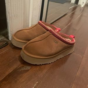 COPY - Ugg tazz slipper